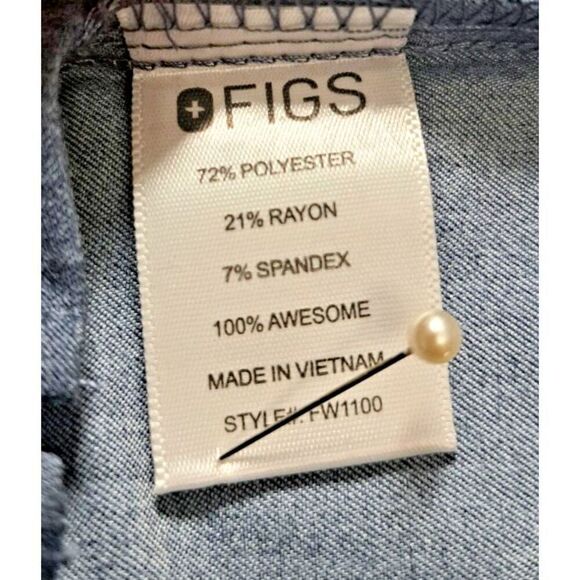 FIGS Technical Collection Scrub Top Women's X-Small Blue Heather Denim Casma - Picture 11 of 11